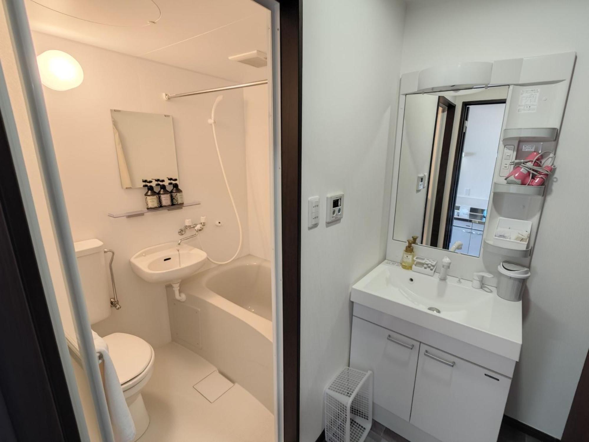 Amawari Hotel -Seven Hotels And Resorts- Uruma Extérieur photo